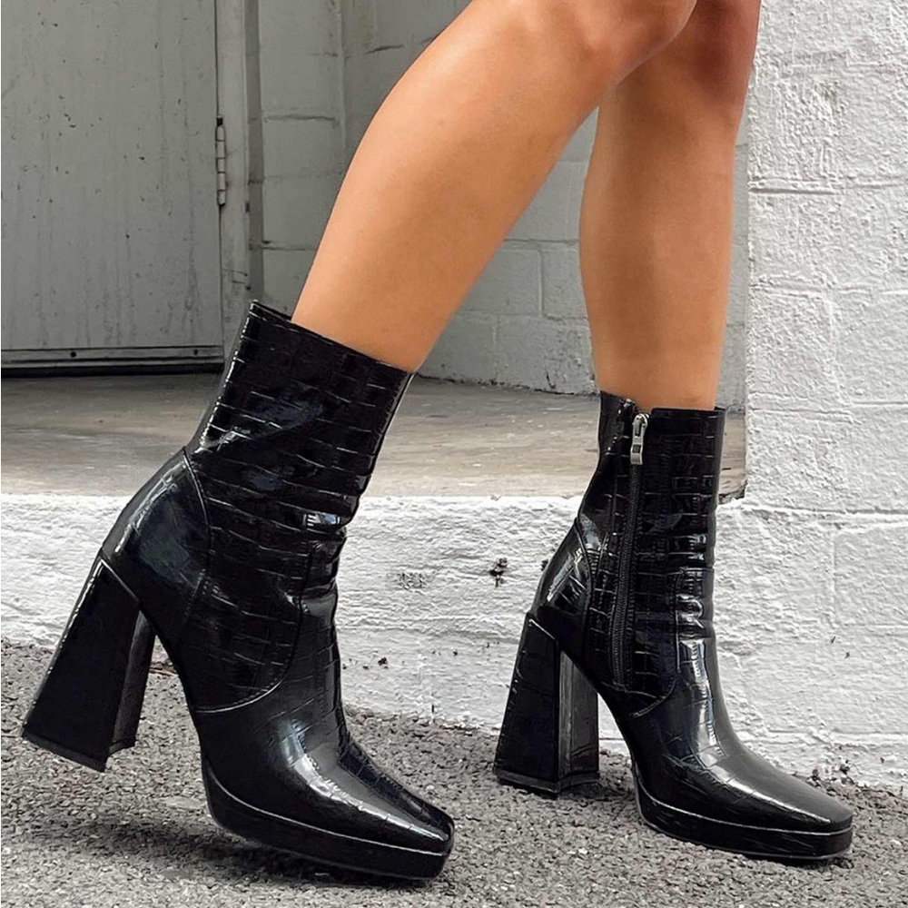 Jamie Croc Platform Boots Black